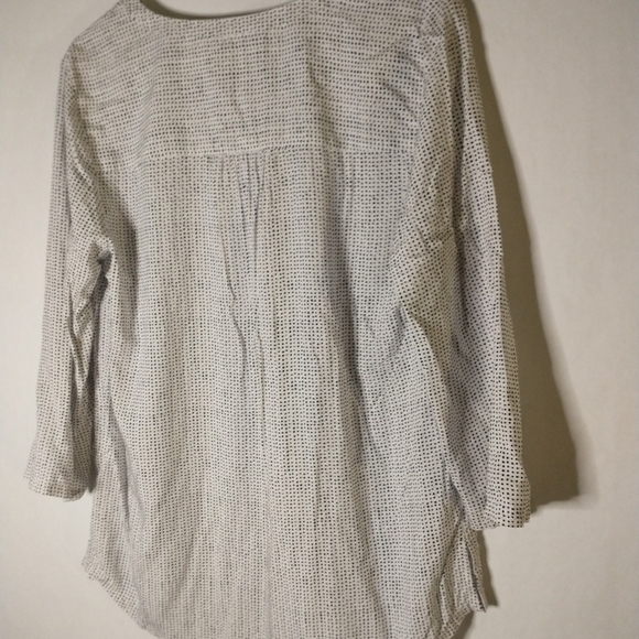 Liz Claiborne polka dot blouse size small - Picture 8 of 8